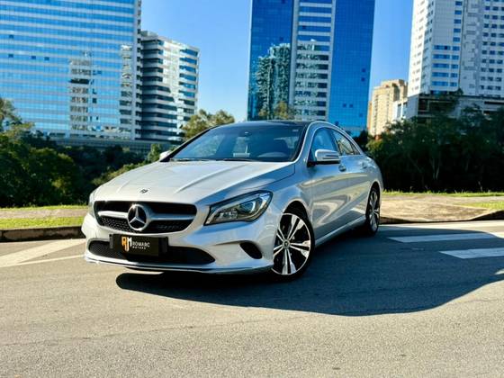 MERCEDES-BENZ CLA 200 1.6 CGI FLEX 7G-DCT MERCEDES-BENZ CLA 200 1.6 CGI FLEX 7G-DCT